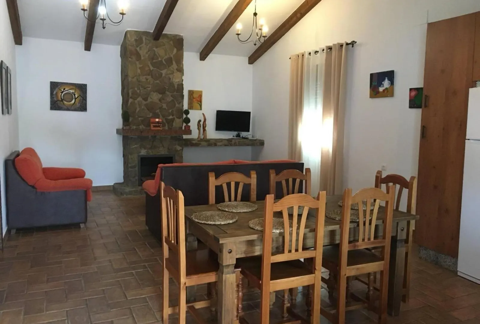 Casa Rural Elena Roche Viejo Solo Familias Y Parejas Holiday home